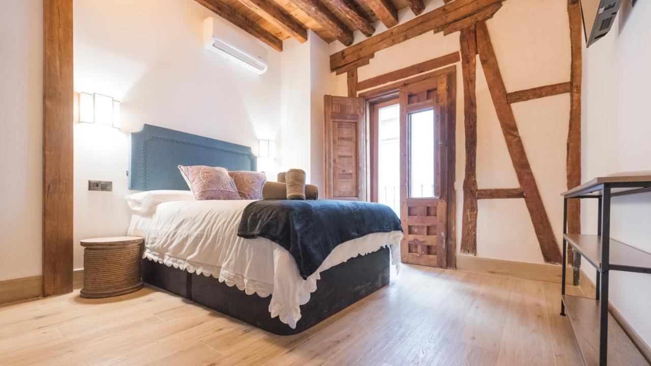 Apartamentos Boutique Pinocho Toledo Kültér fotó